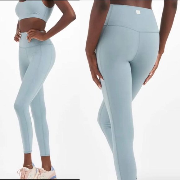 Vuori Pants - NWT Vuori Studio Pocket Legging S